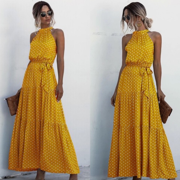 Dresses & Skirts - Halter Maxi Dress